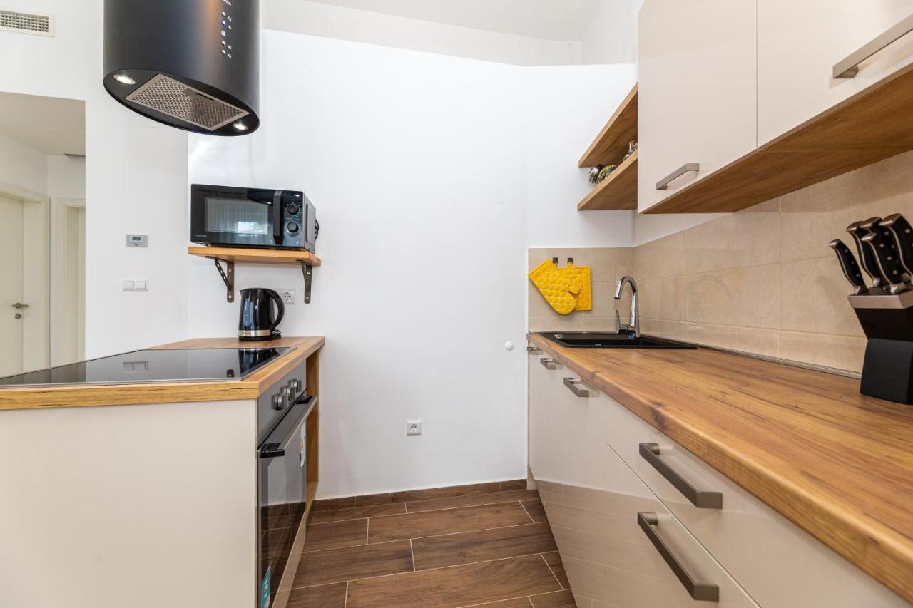 Apartment Nada 1 Malinska Exterior photo